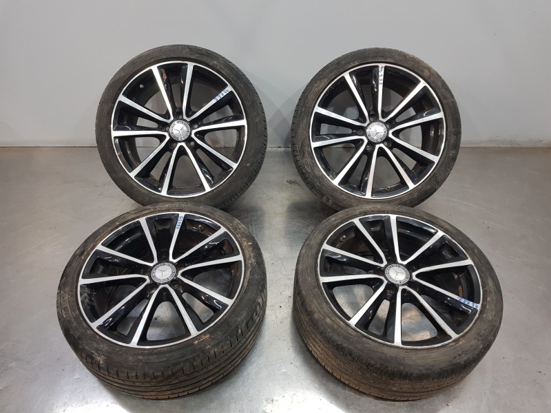 Recambio de juego llantas para mercedes clase b (w246) style referencia OEM IAM A2464010600  
