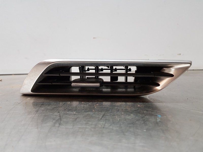 Recambio de rejilla aireadora para peugeot 3008 active referencia OEM IAM 98101431DX  