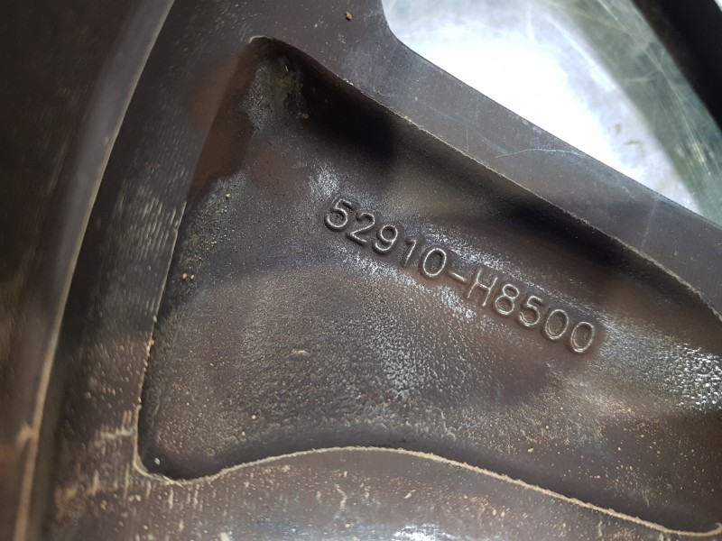 Recambio de juego llantas para kia stonic (ybcuv) concept referencia OEM IAM 52910H8500  