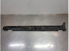 Recambio de faldon lateral para kia stonic (ybcuv) concept referencia OEM IAM 87754H8400   2