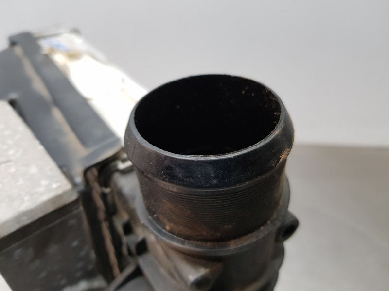 Recambio de intercooler para peugeot 3008 active referencia OEM IAM 9675627980  