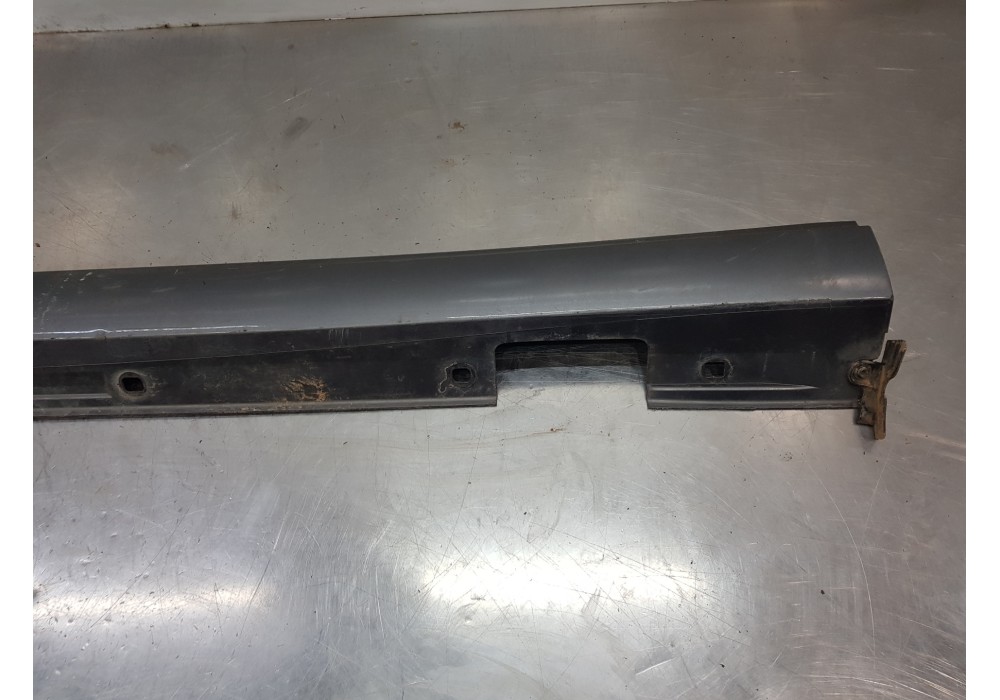 Recambio de faldon lateral para mercedes clase b (w246) style referencia OEM IAM A2466980554 A2466980554  Recambio de faldon lateral para mercedes clase b (w246) style referencia OEM IAM A2466980554 A2466980554