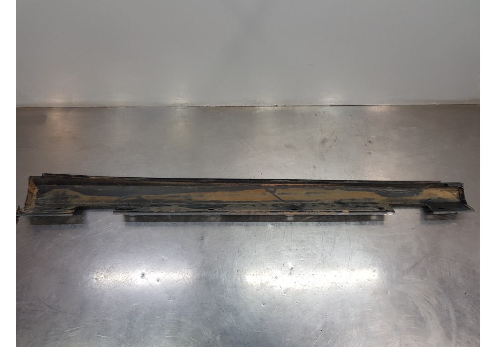 Recambio de faldon lateral para mercedes clase b (w246) style referencia OEM IAM A2466980554 A2466980554  Recambio de faldon lateral para mercedes clase b (w246) style referencia OEM IAM A2466980554 A2466980554