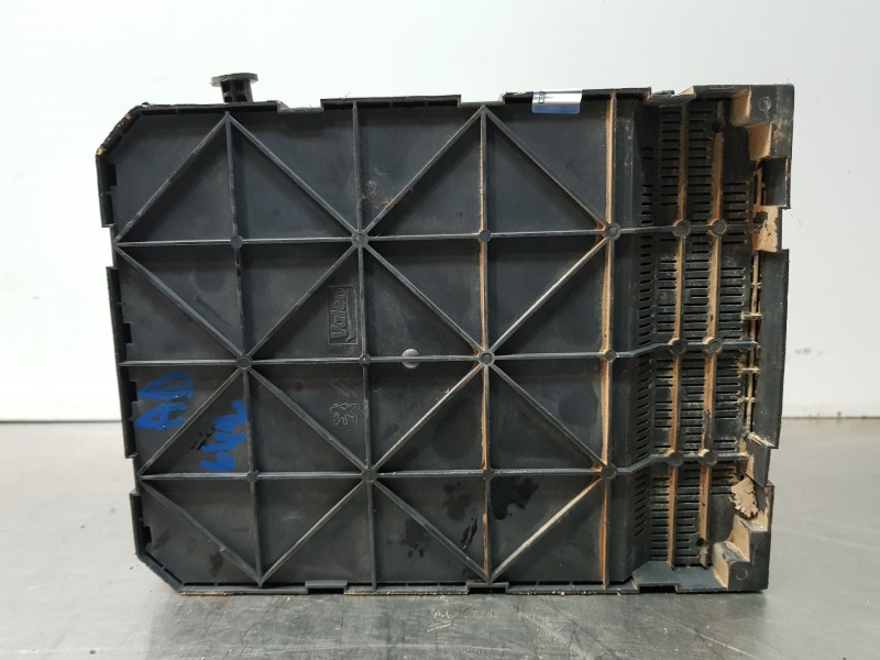 Recambio de caja reles / fusibles para peugeot 308 premium referencia OEM IAM 9663798180  