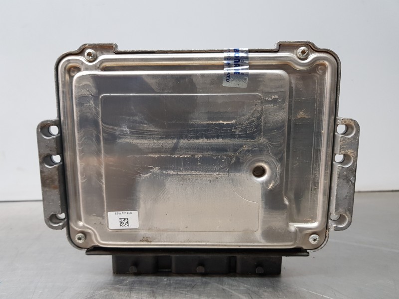 Recambio de centralita motor uce para peugeot 308 premium referencia OEM IAM 0281013332   Recambio de centralita motor uce para peugeot 308 premium referencia OEM IAM 0281013332