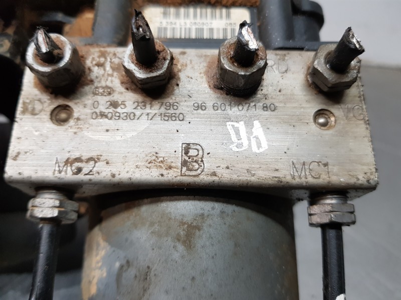 Recambio de abs para peugeot 308 premium referencia OEM IAM 9660107180   Recambio de abs para peugeot 308 premium referencia OEM IAM 9660107180
