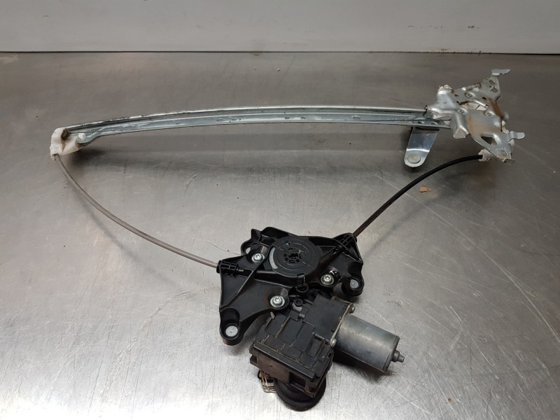 Recambio de elevalunas trasero derecho para toyota rav 4 hybrid referencia OEM IAM 6980342060 8571042150 