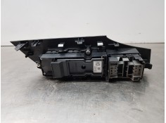 Recambio de mando elevalunas delantero izquierdo para toyota rav 4 hybrid referencia OEM IAM 8404042030   2