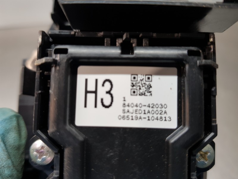 Recambio de mando elevalunas delantero izquierdo para toyota rav 4 hybrid referencia OEM IAM 8404042030  