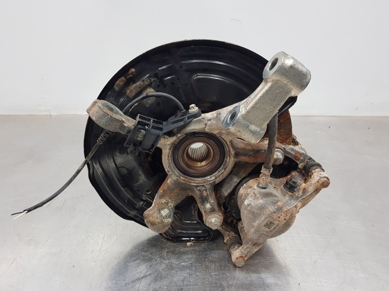 Recambio de mangueta delantera izquierda para mercedes clase b (w246) style referencia OEM IAM A2463320100  