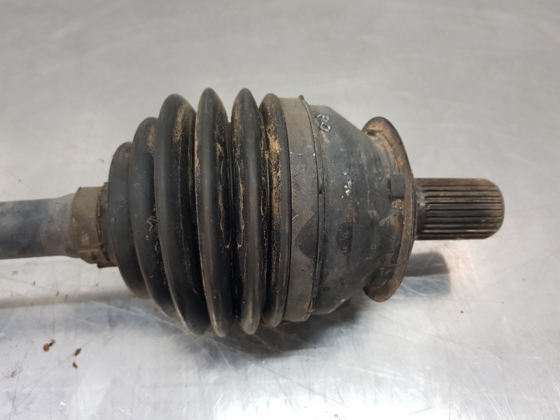 Recambio de transmision delantera derecha para mercedes clase b (w246) style referencia OEM IAM A2463301701 A2463600274 