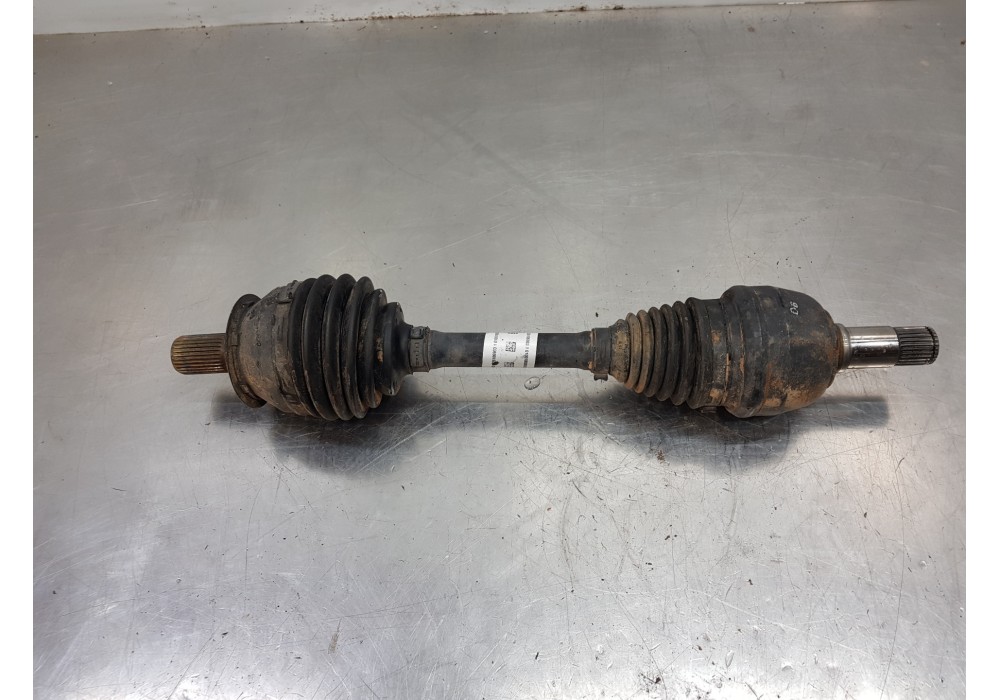 Recambio de transmision delantera izquierda para mercedes clase b (w246) style referencia OEM IAM A2463301601 A2463309400  Recambio de transmision delantera izquierda para mercedes clase b (w246) style referencia OEM IAM A2463301601 A2463309400