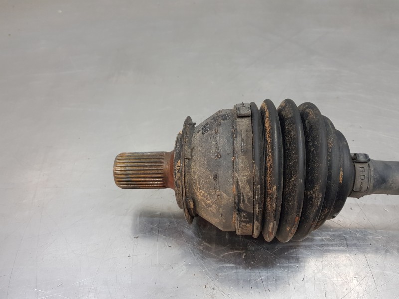 Recambio de transmision delantera izquierda para mercedes clase b (w246) style referencia OEM IAM A2463301601 A2463309400 