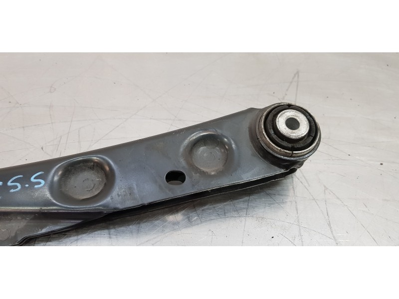 Recambio de brazo suspension superior trasero izquierdo para volvo xc60 inscription awd referencia OEM IAM 31360584  