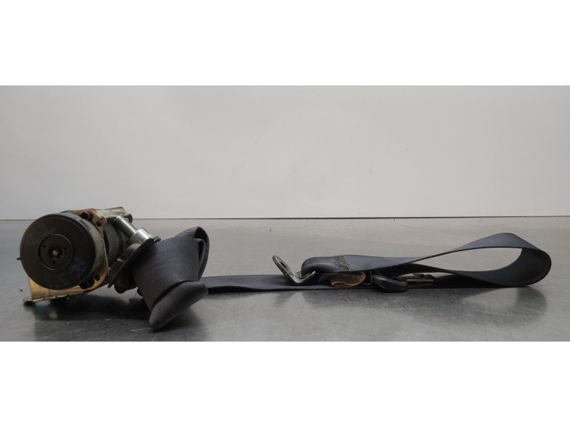 Recambio de cinturon seguridad trasero derecho para mitsubishi outlander (cw0) challenge 4wd referencia OEM IAM 7000A470XB  