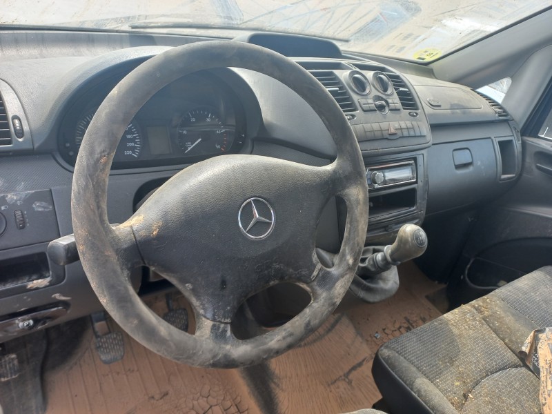mercedes vito caja cerrada 6.03  del año 2009