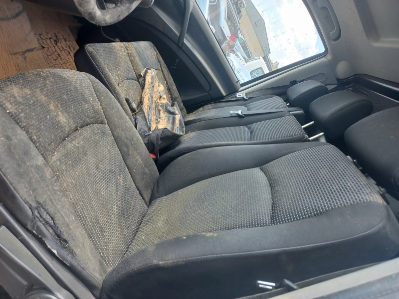 mercedes vito caja cerrada 6.03  del año 2009