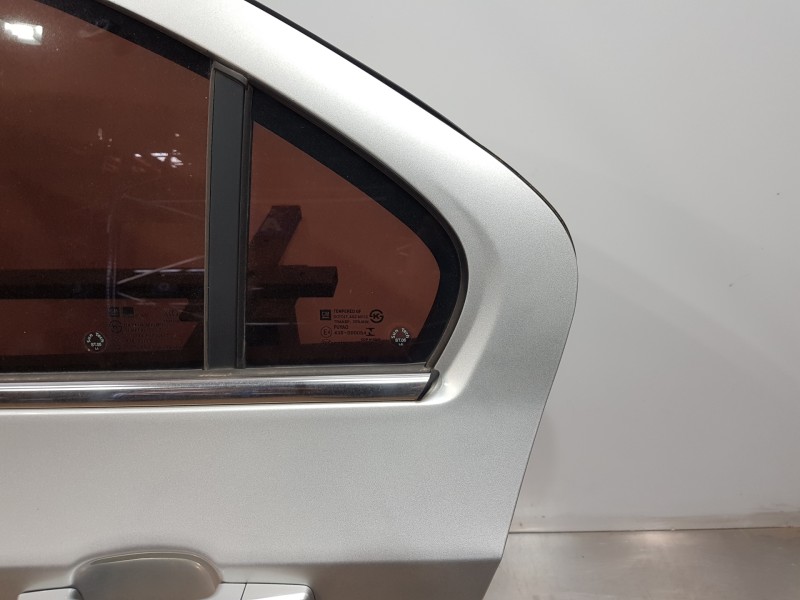 Recambio de puerta trasera izquierda para chevrolet aveo sedán emotion referencia OEM IAM 95330582   Recambio de puerta trasera izquierda para chevrolet aveo sedán emotion referencia OEM IAM 95330582