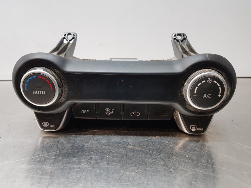 Recambio de mando climatizador para kia stonic (ybcuv) concept referencia OEM IAM 97250H8220  