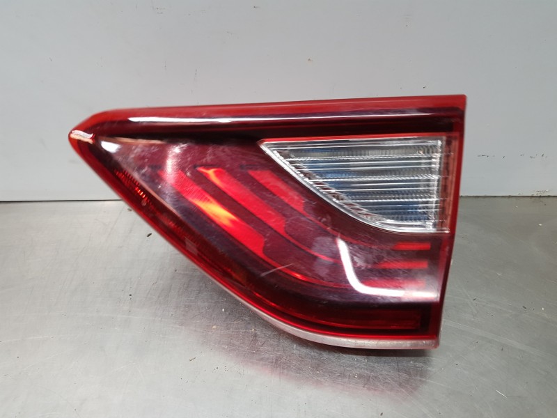 Recambio de piloto trasero derecho interior para kia stonic (ybcuv) concept referencia OEM IAM 92404H8500  