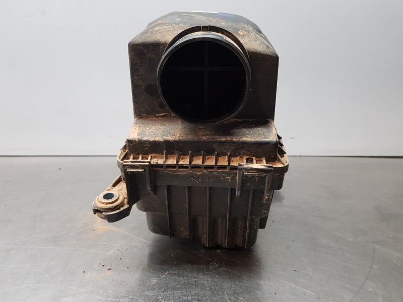 Recambio de filtro aire para kia stonic (ybcuv) concept referencia OEM IAM 28110H8120  