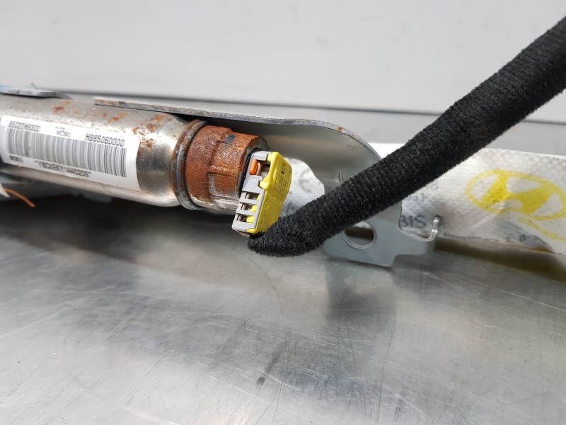 Recambio de airbag cortina delantero derecho para kia stonic (ybcuv) concept referencia OEM IAM 85020H8300  