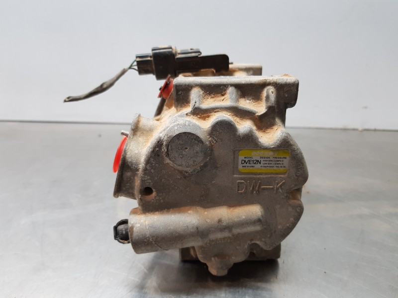 Recambio de compresor aire acondicionado para kia stonic (ybcuv) concept referencia OEM IAM 97701H8400  
