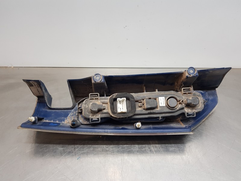 Recambio de piloto trasero derecho para renault kangoo express referencia OEM IAM 265507459R  