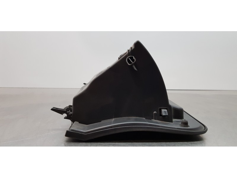 Recambio de guantera para toyota yaris hybrid active referencia OEM IAM 555500D151C1 555500D151 