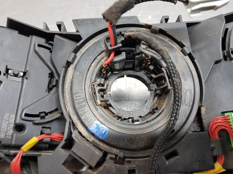 Recambio de mando multifuncion para renault kangoo express referencia OEM IAM 255677116R 8201590627 255405605R Recambio de mando multifuncion para renault kangoo express referencia OEM IAM 255677116R 8201590627 255405605R