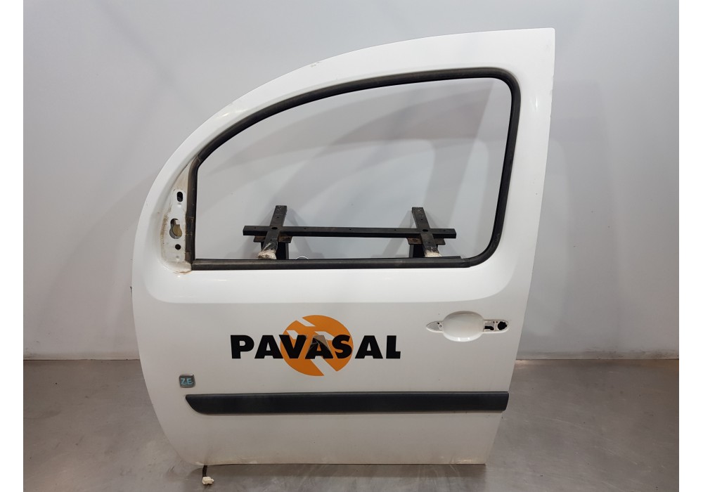 Recambio de puerta delantera izquierda para renault kangoo express referencia OEM IAM 801015880R   Recambio de puerta delantera izquierda para renault kangoo express referencia OEM IAM 801015880R