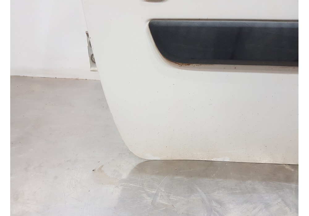 Recambio de puerta delantera izquierda para renault kangoo express referencia OEM IAM 801015880R   Recambio de puerta delantera izquierda para renault kangoo express referencia OEM IAM 801015880R