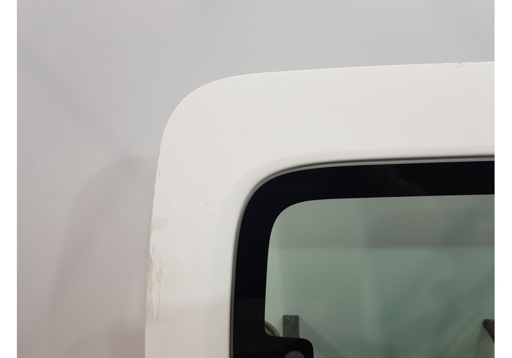 Recambio de puerta lateral corredera derecha para renault kangoo express referencia OEM IAM 821003122R   Recambio de puerta lateral corredera derecha para renault kangoo express referencia OEM IAM 821003122R