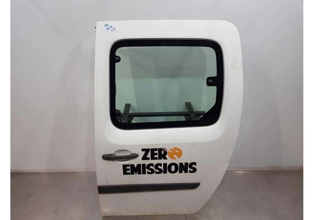Recambio de puerta lateral corredera izquierda para renault kangoo express referencia OEM IAM 821013612R   Recambio de puerta lateral corredera izquierda para renault kangoo express referencia OEM IAM 821013612R