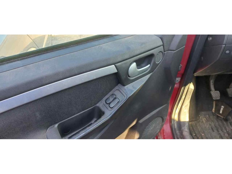 opel meriva del año 2005