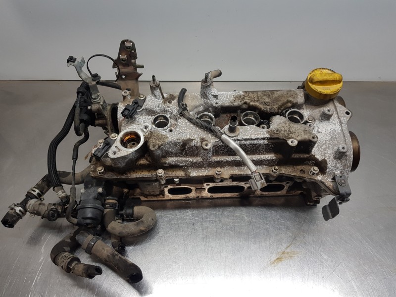 Recambio de culata para nissan juke (f15) visia referencia OEM IAM 1104100Q2F 110425271R 