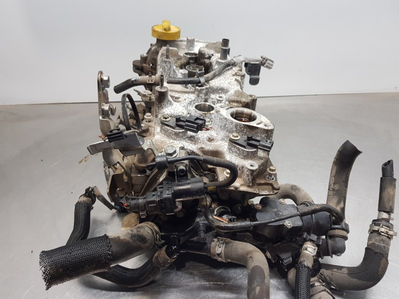 Recambio de culata para nissan juke (f15) visia referencia OEM IAM 1104100Q2F 110425271R 