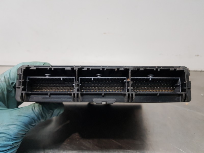 Recambio de modulo electronico para toyota rav 4 hybrid referencia OEM IAM 8998142160  