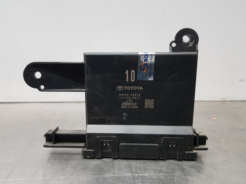 Recambio de modulo electronico para toyota rav 4 hybrid referencia OEM IAM 8865042810  