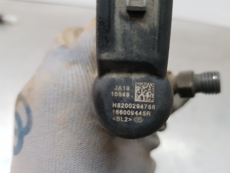 Recambio de inyector para renault megane iii berlina 5 p authentique referencia OEM IAM 166009445R  