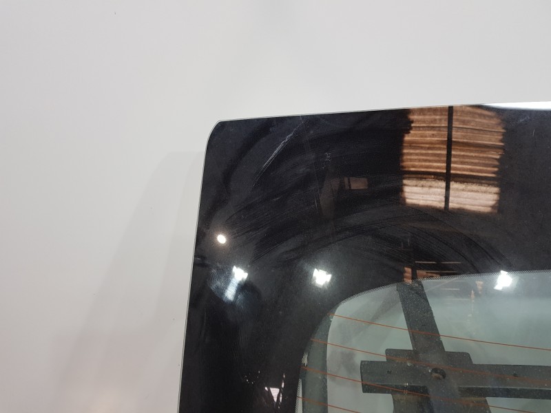 Recambio de porton trasero para hyundai ioniq klass referencia OEM IAM 73700G2000  