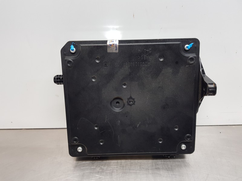 Recambio de modulo confort para renault megane iii berlina 5 p authentique referencia OEM IAM 284B17882R  