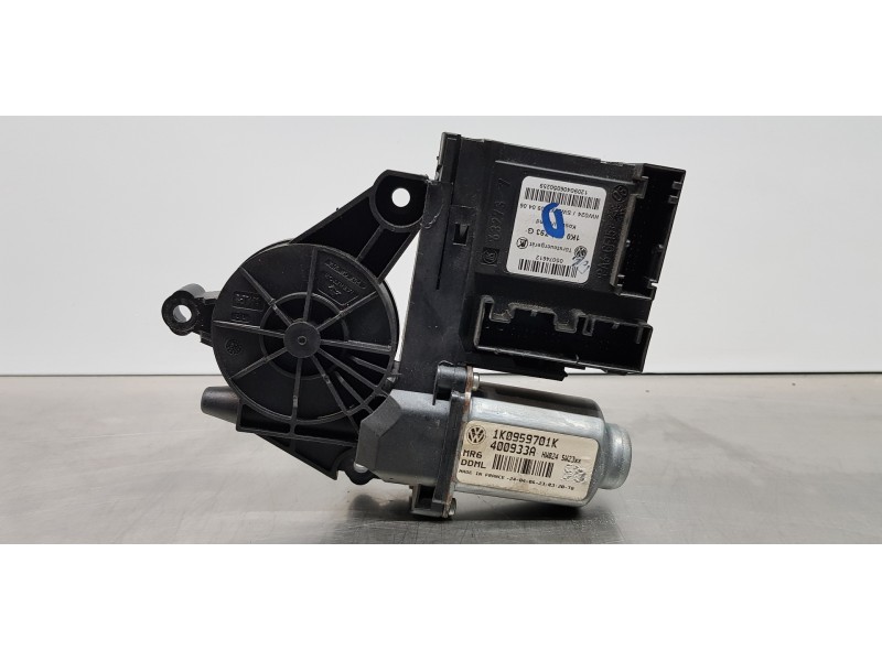 Recambio de motor elevalunas delantero izquierdo para volkswagen golf v berlina (1k1) highline referencia OEM IAM 1K0959701LA02 