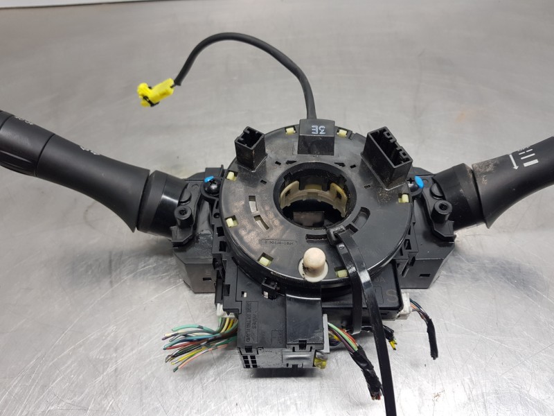 Recambio de anillo airbag para nissan juke (f15) visia referencia OEM IAM B55541KA8A  