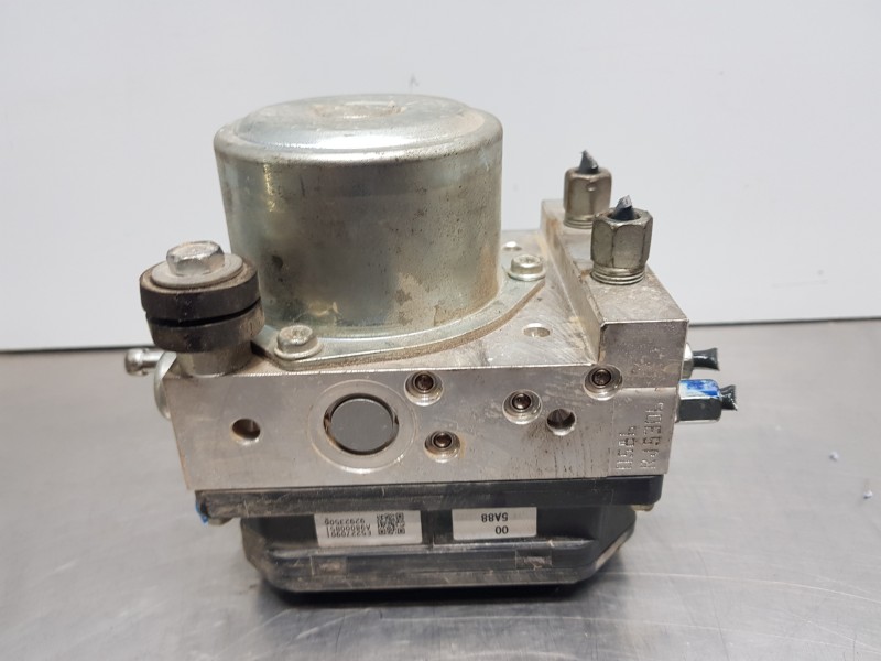 Recambio de abs para nissan juke (f15) visia referencia OEM IAM 47660BF10B  