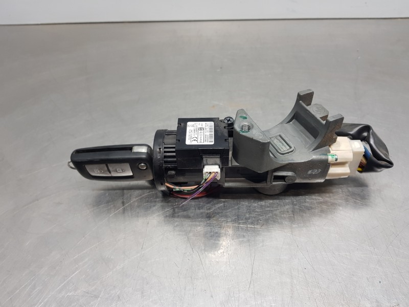 Recambio de antirrobo para nissan juke (f15) visia referencia OEM IAM 216697757B1T  