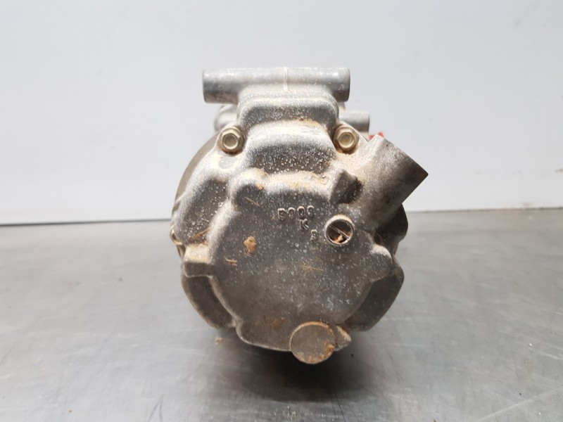 Recambio de compresor aire acondicionado para toyota rav 4 hybrid referencia OEM IAM 8837033040  
