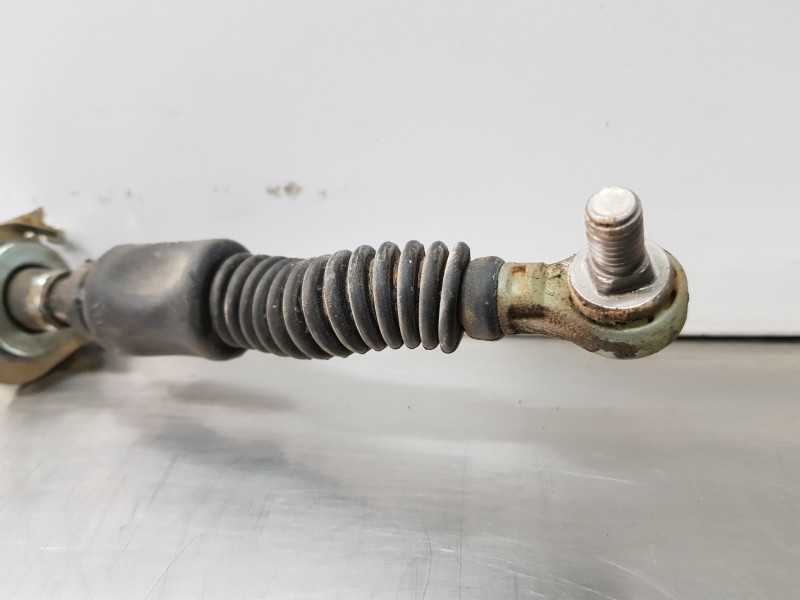 Recambio de varillaje cambio para toyota rav 4 hybrid referencia OEM IAM 382042490  