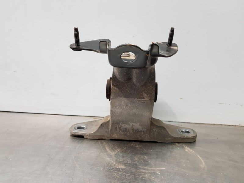 Recambio de soporte motor izquierdo para toyota rav 4 hybrid referencia OEM IAM 1228125030  