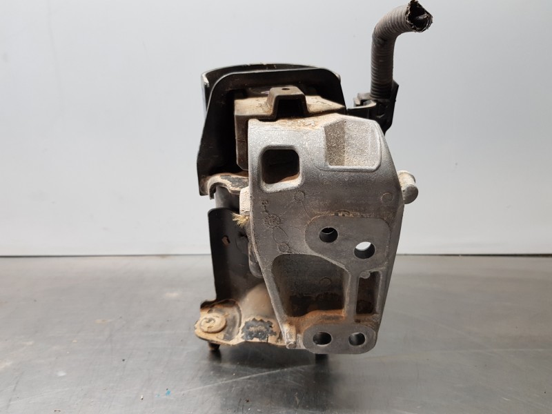 Recambio de soporte motor trasero para toyota rav 4 hybrid referencia OEM IAM 1237125070  